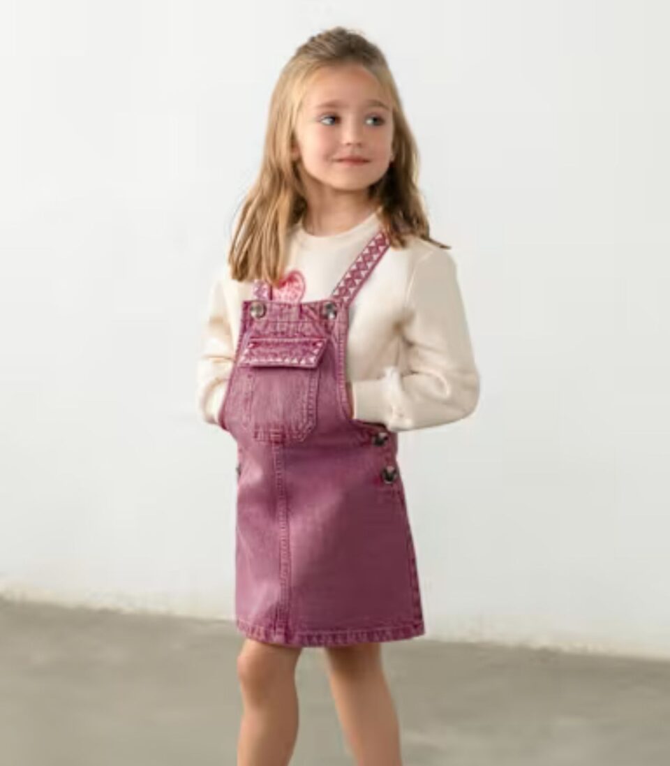Peto Bordado Niña 4910 Uva
